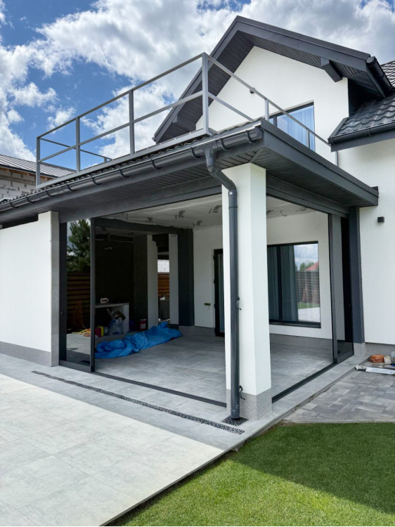 SkloHouse